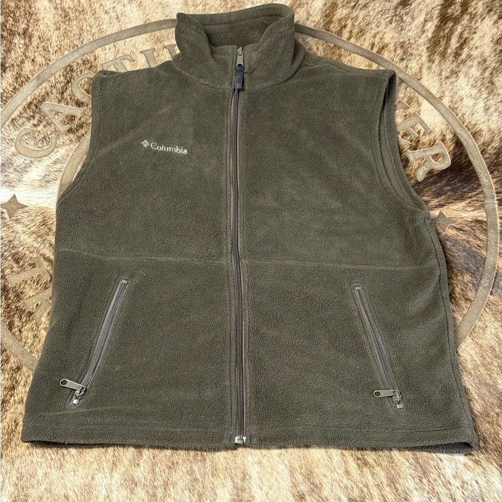 Men’s Columbia Olive Green Fleece Vest Size Small- Pre-owned